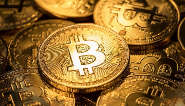 پیش بینی ارزش بیت کوین تا سال ۲۰۲۴ از دیدگاه مشاوران مالی