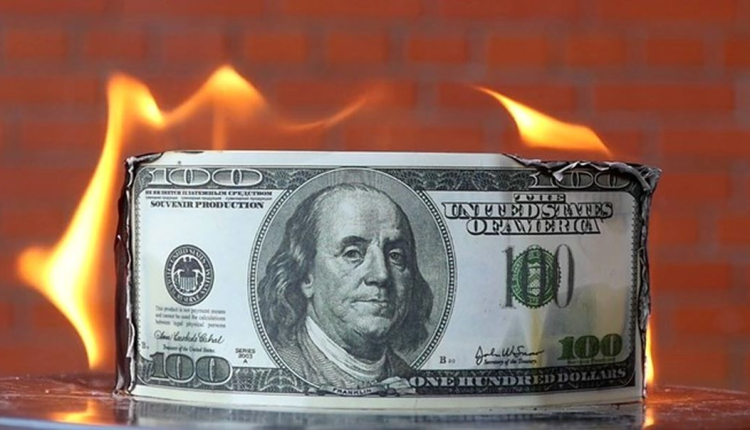 احتمال کاهش بیشتر سهم دلار از ذخایر ارزی جهان