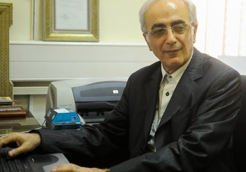 جزییات پرداخت حقوق و مزایای کارمندان و بازنشستگان دولت در سال ۹۷